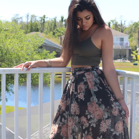 Floral Maxi Skirt - Picture 1 of 3
